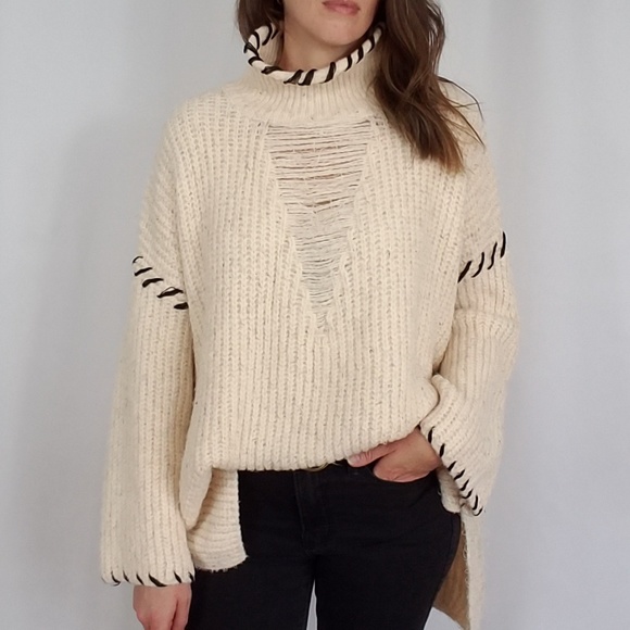 Sweaters - Distressed turtleneck sweater